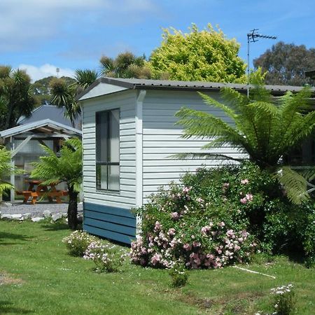 Strahan Holiday Park エクステリア 写真
