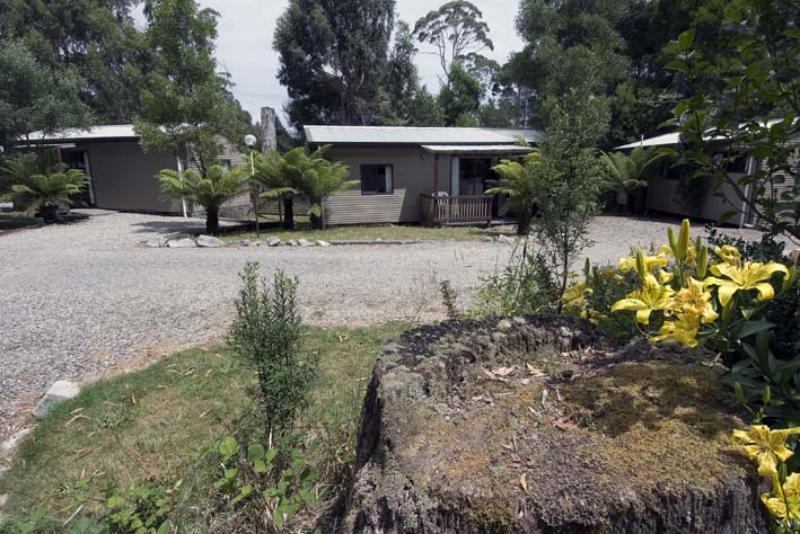 Strahan Holiday Park エクステリア 写真